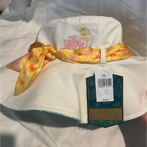 Tiana Sun Hat! Disney Princess Tiana princess and the frog gardening sunhat new